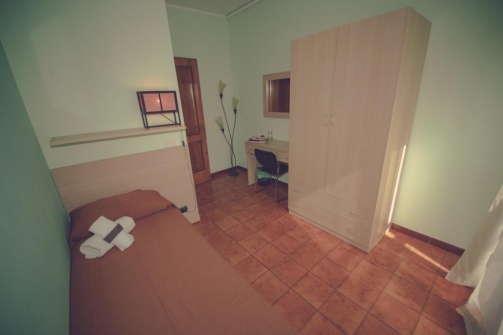 Cassiodoro Rooms Affittacamere カタンザーロ エクステリア 写真