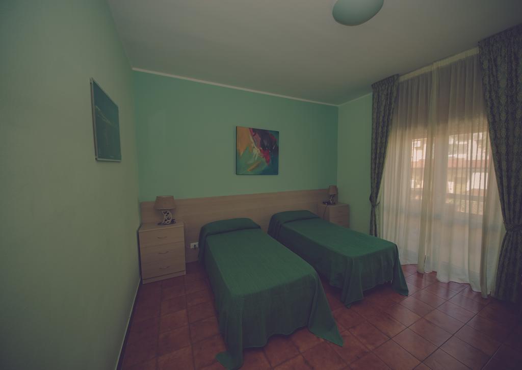 Cassiodoro Rooms Affittacamere カタンザーロ エクステリア 写真